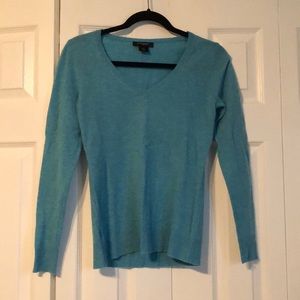 NWOT Ann Taylor Cashmere Sweater